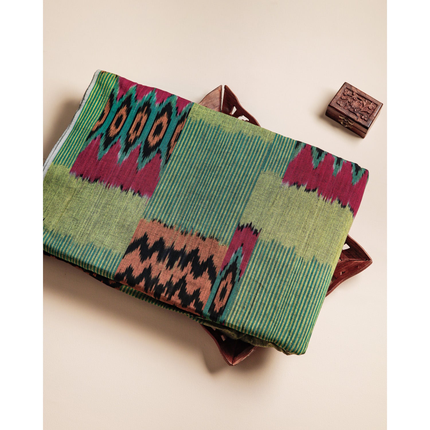 UZBEKISTAN COTTON HANDLOOM IKAT FABRIC