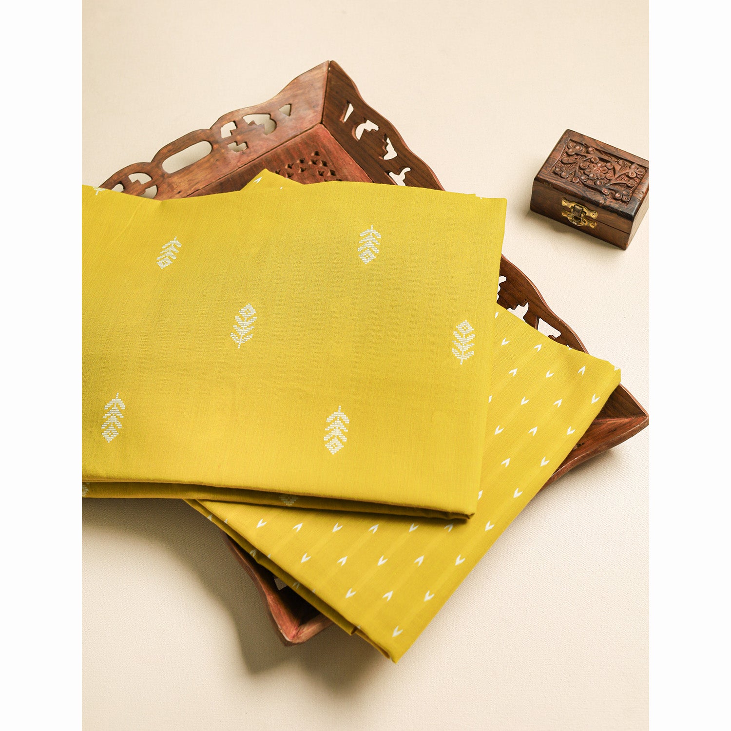 COTTON HANDLOOM FABRICS