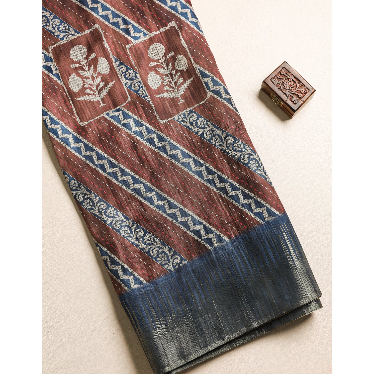 SEMI TUSSAR TEMPLE BORDER FABRIC