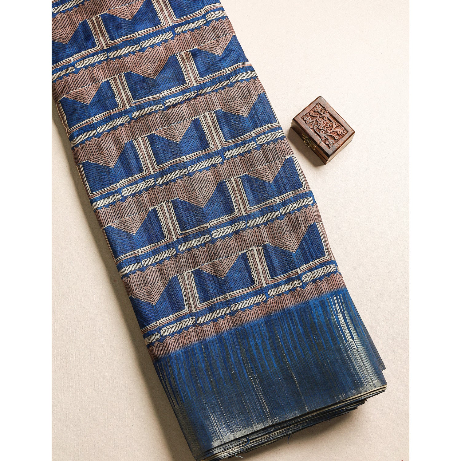 SEMI TUSSAR TEMPLE BORDER FABRIC