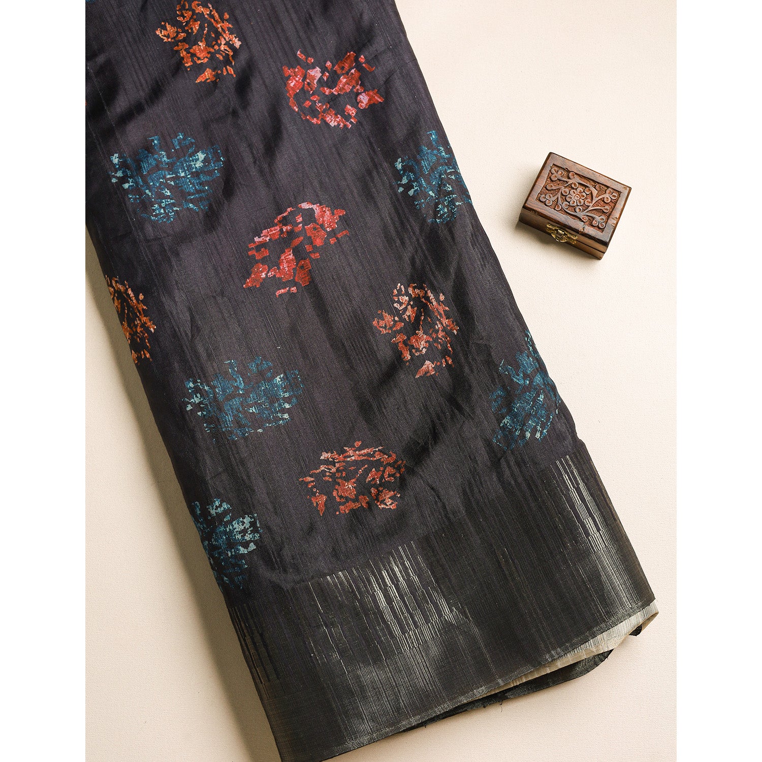 SEMI TUSSAR TEMPLE BORDER FABRIC