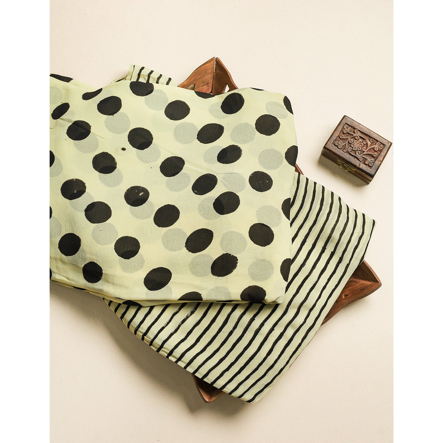 GEORGETTE BLOCK PRINTED FABRICS