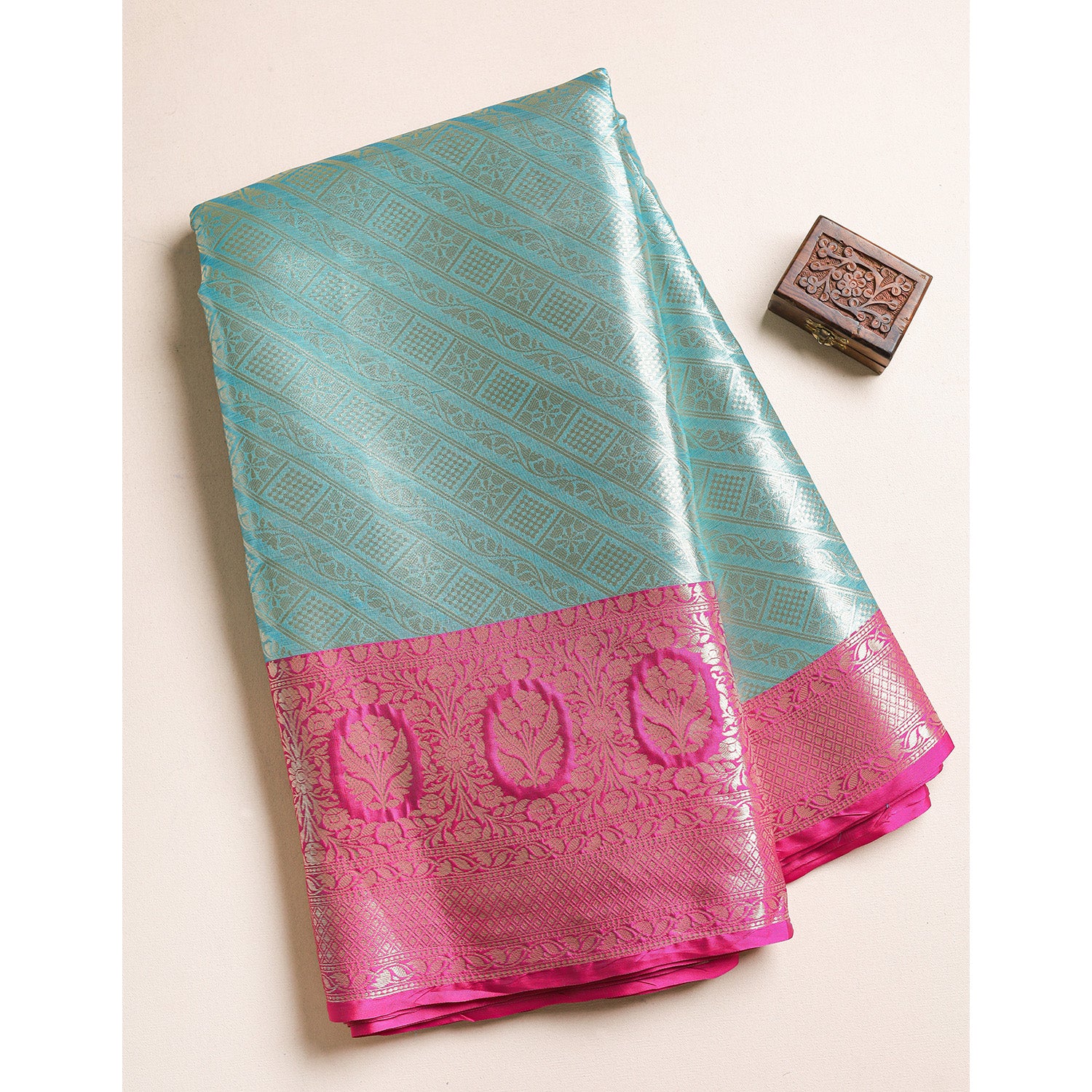 BROCADE SILK BORDER FABRIC