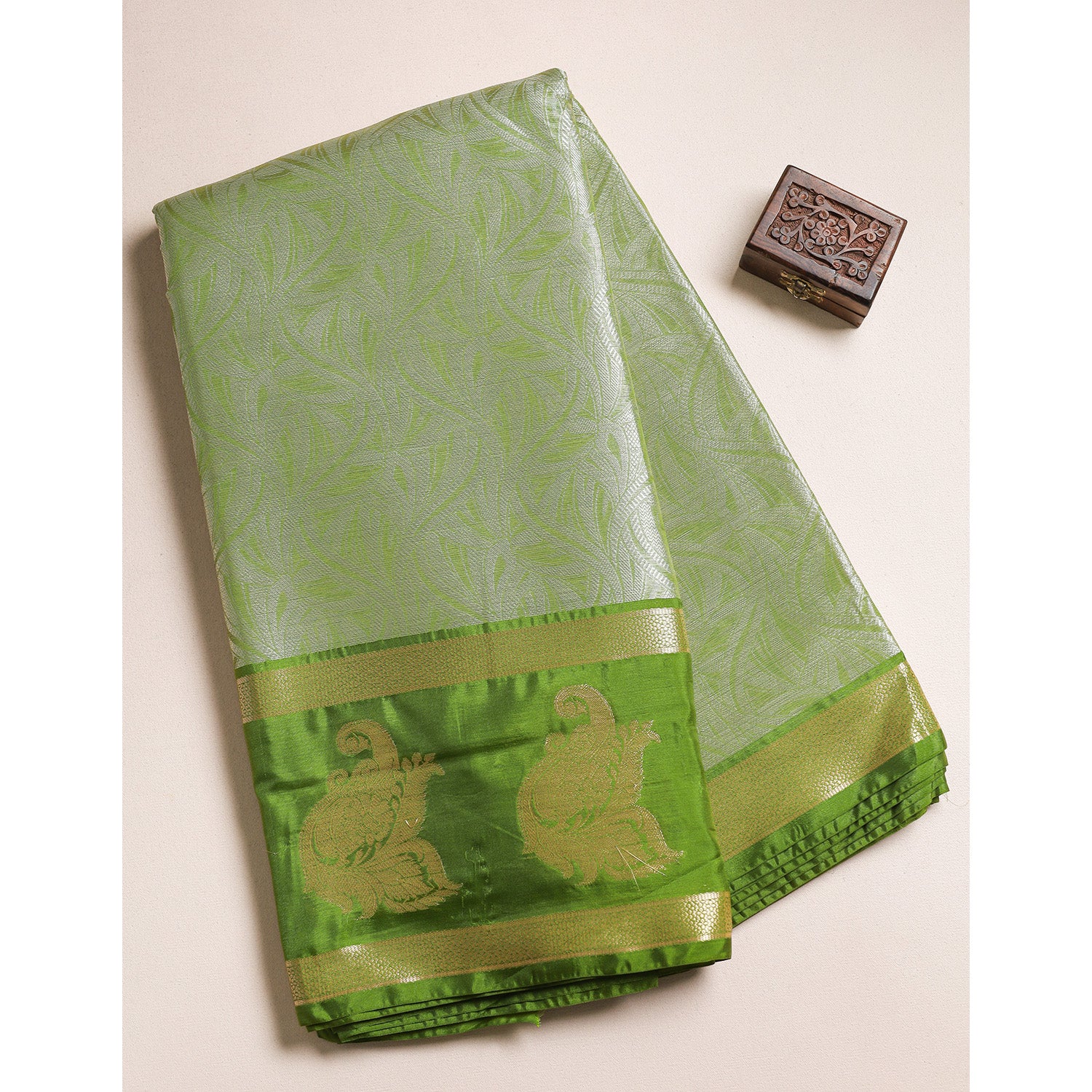 TISSUE SILK BORDER FABRIC