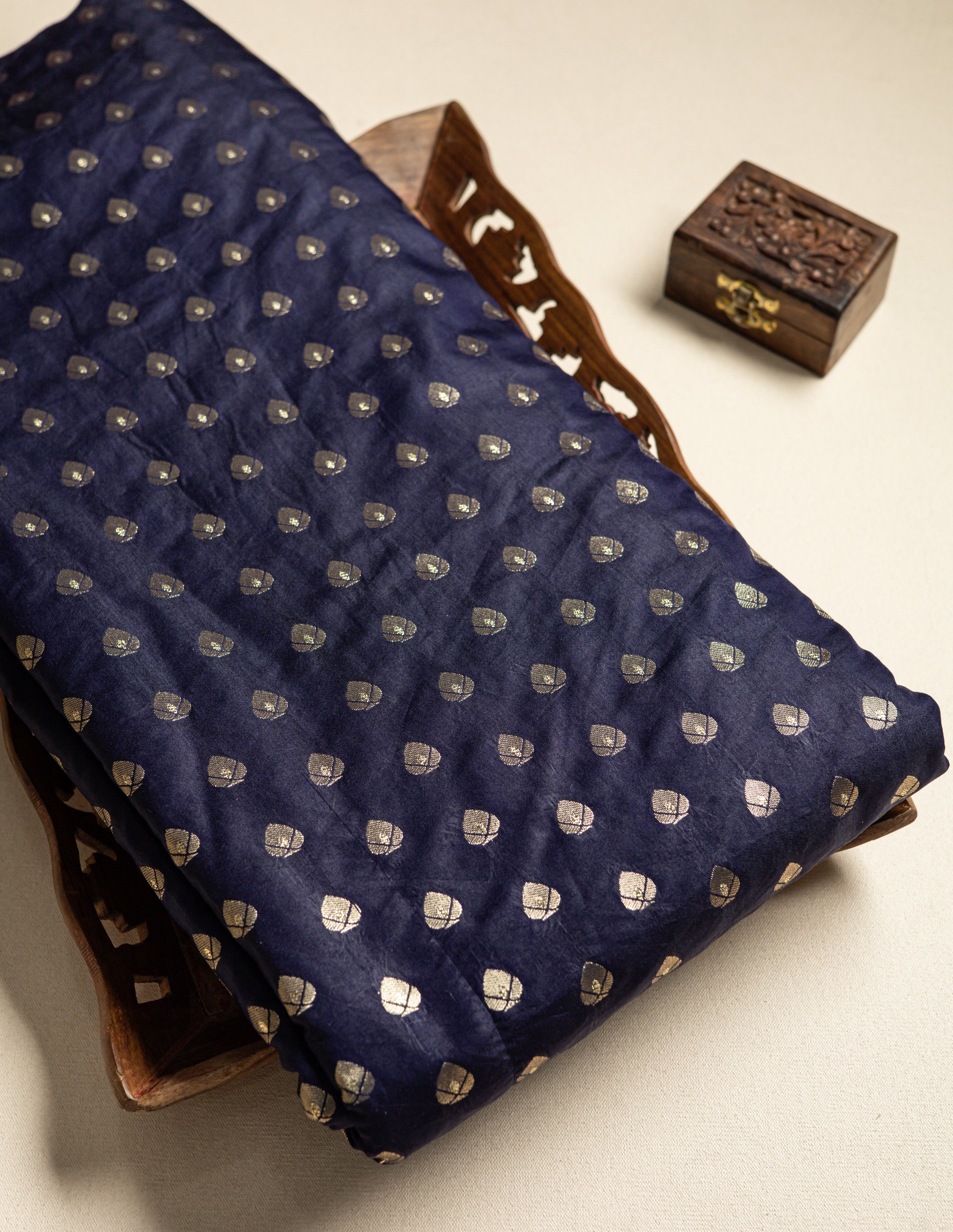 BROCADE SILK BUTTA DABRIC