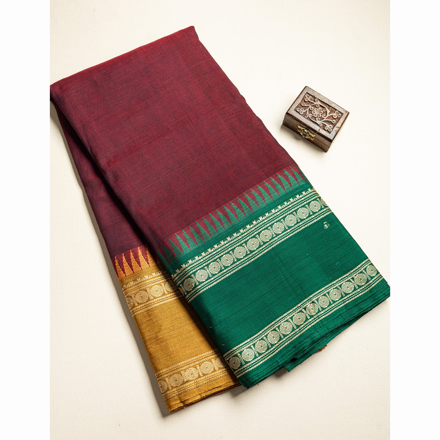 Handloom Cotton Narayanpet Zari Border Fabric
