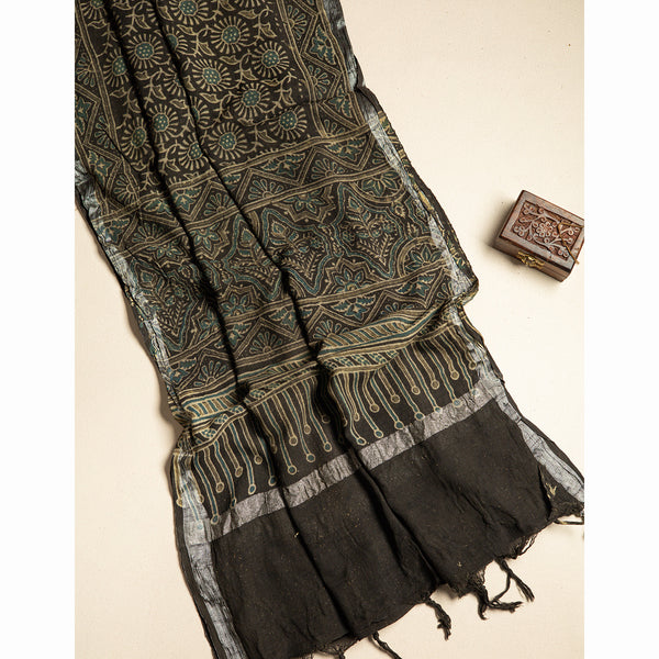 PURE LINEN AJRAKH DUPATTA