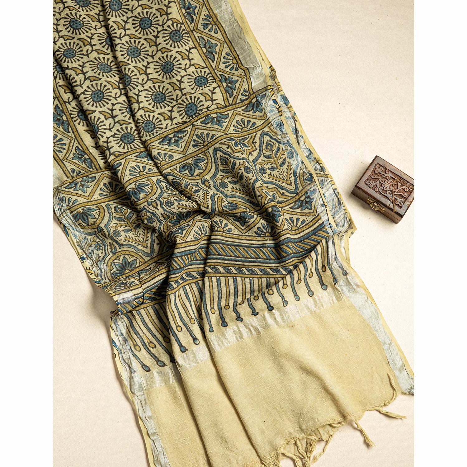 PURE LINEN AJRAKH DUPATTA