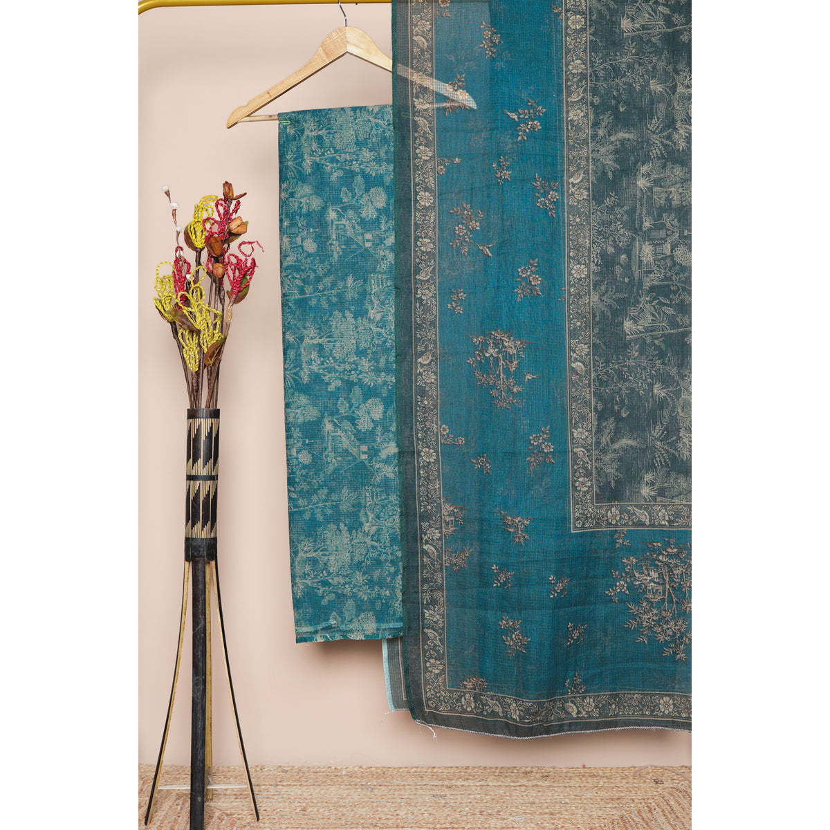 KOTA PRINTED SUIT SET