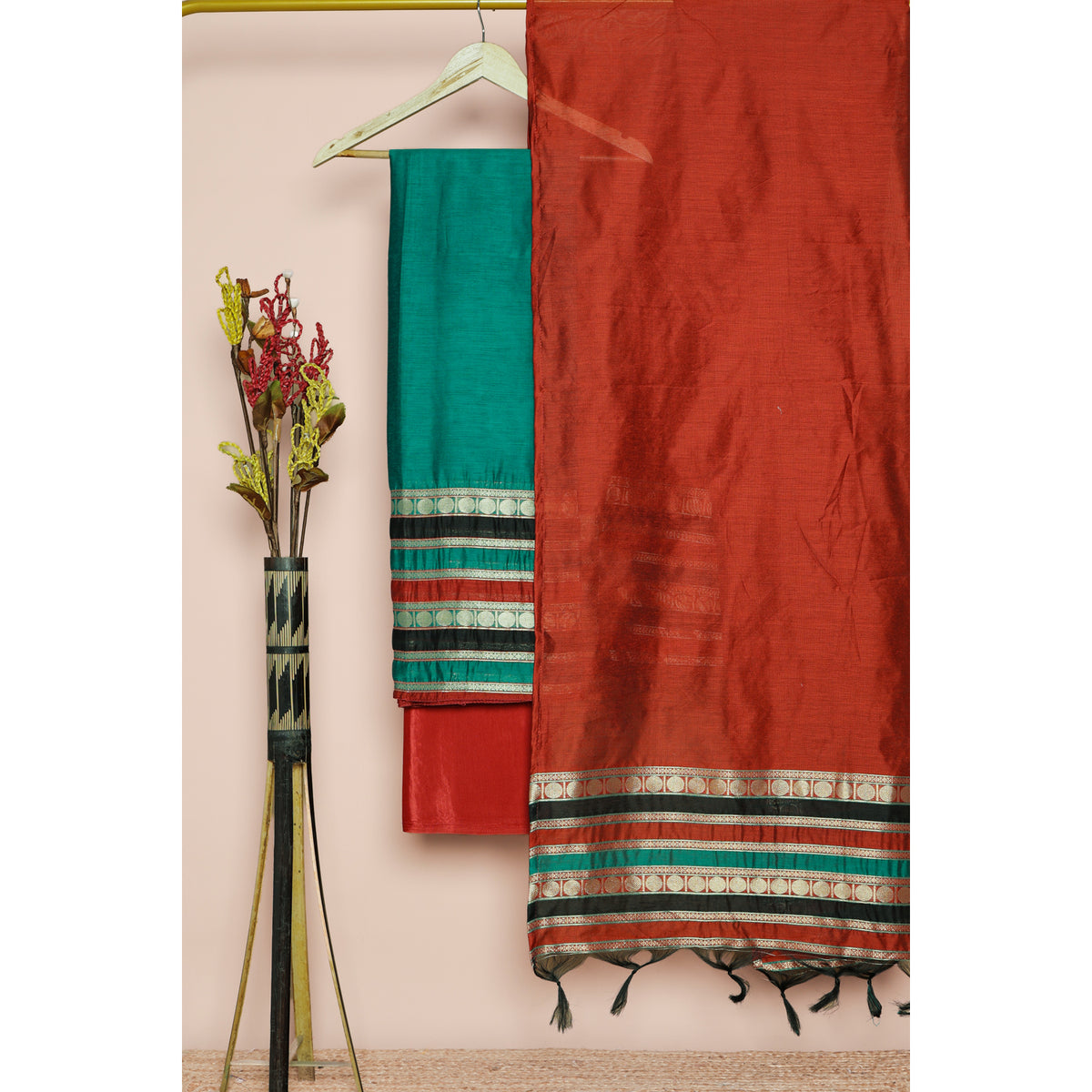 NARAYANPET JACQUARD SILK SUIT SET