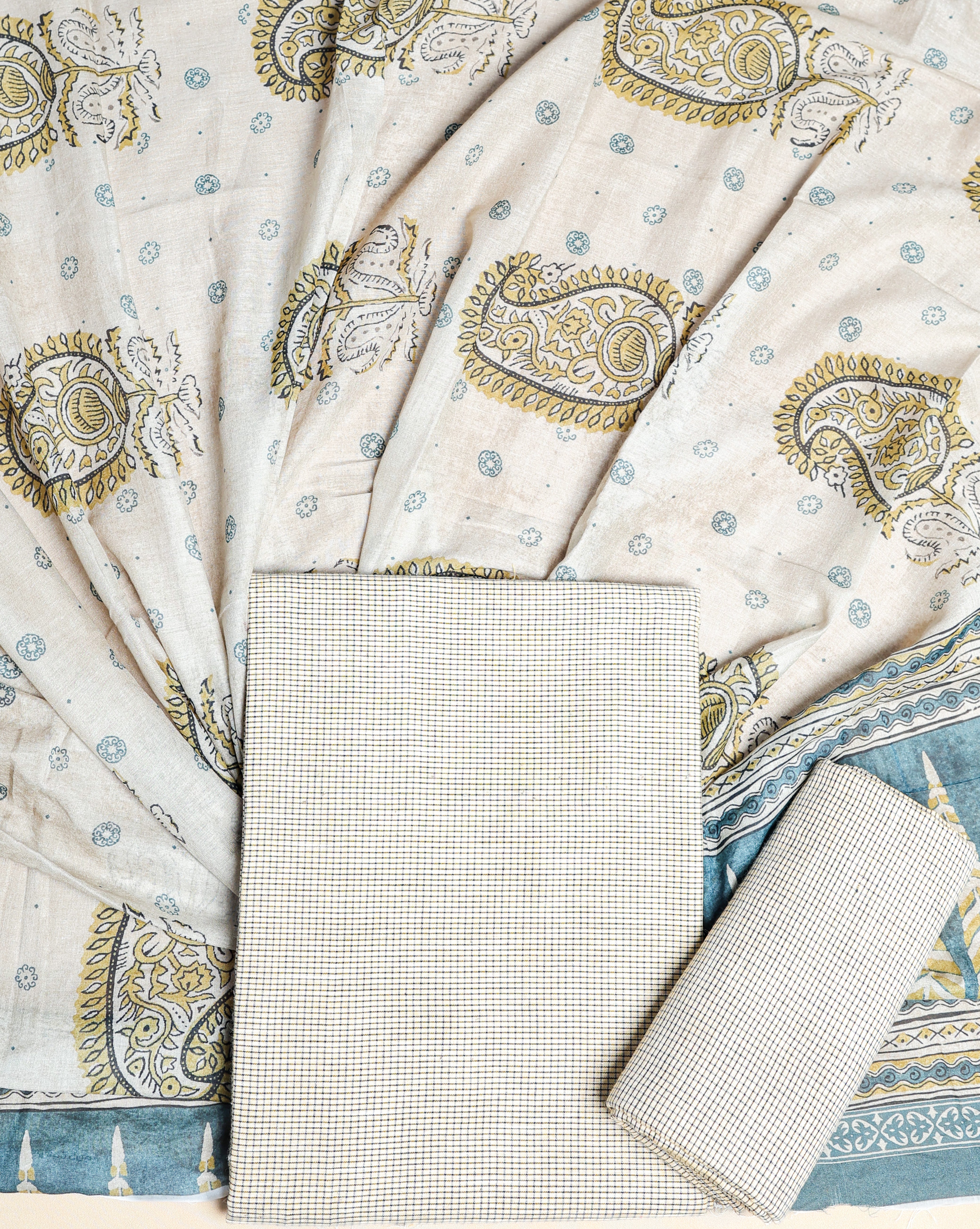 PURE COTTON HANDLOOM SUIT SET