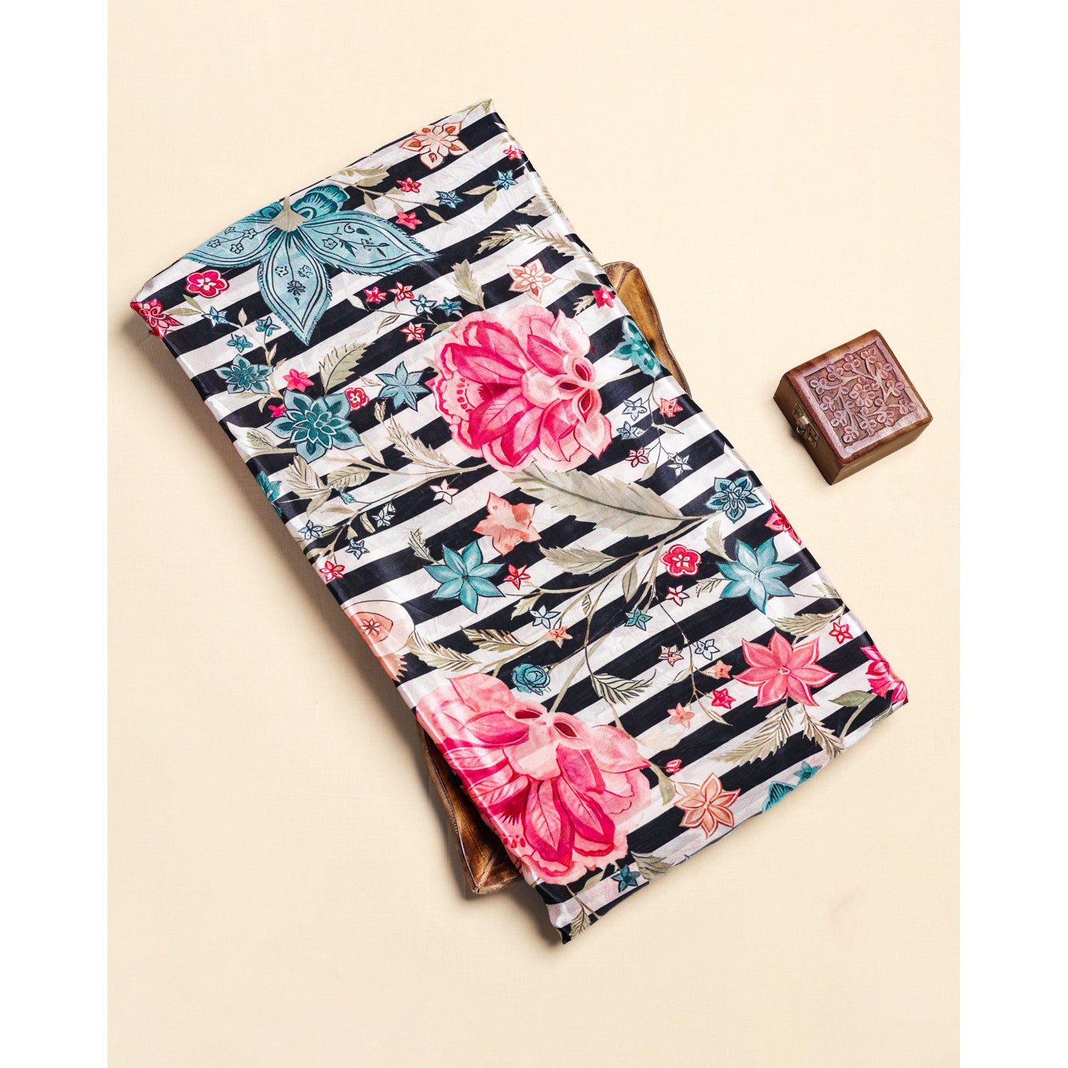PURE NATURAL CREPE SILK PRINTED FABRIC