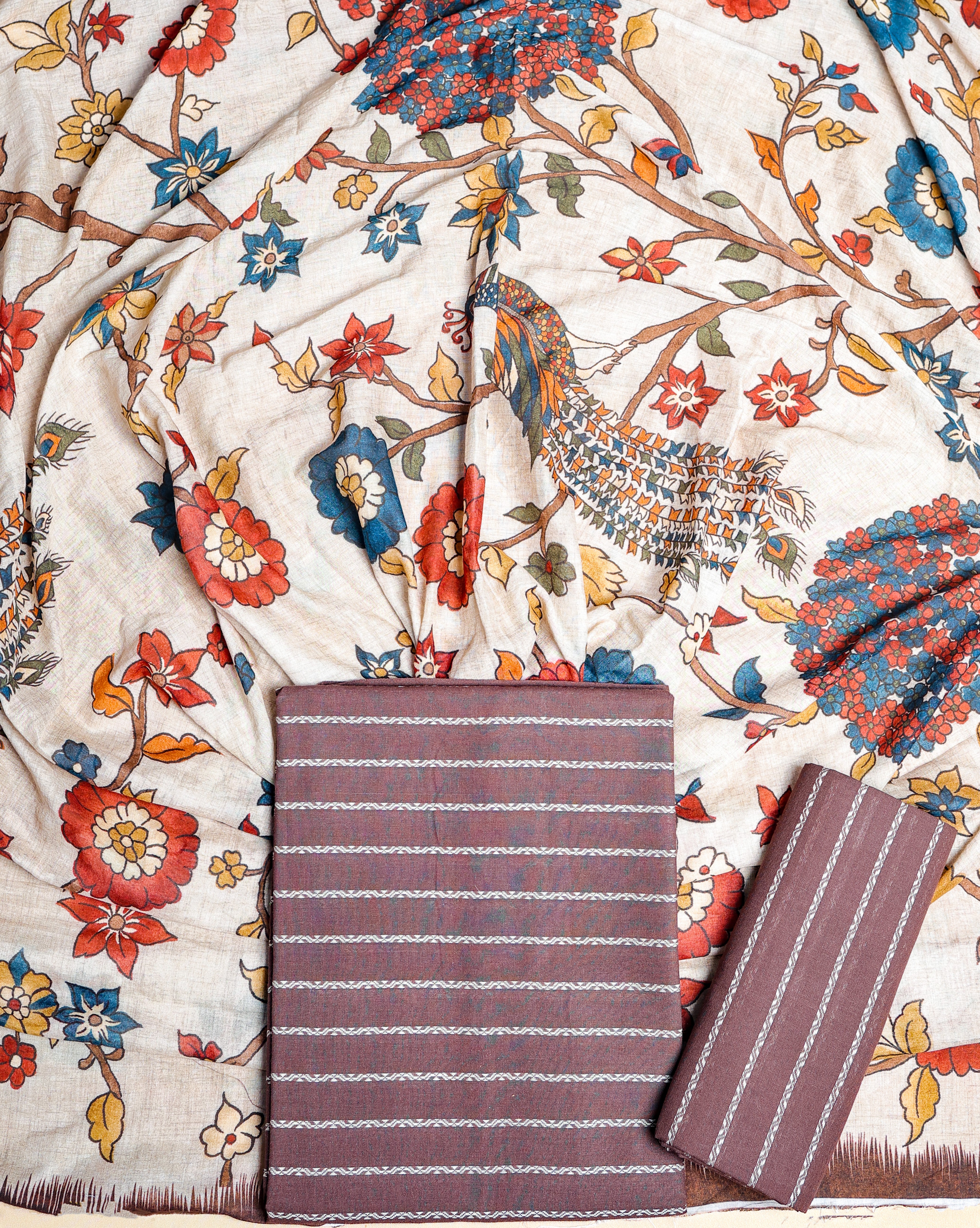 PURE COTTON HANDLOOM SUIT SET
