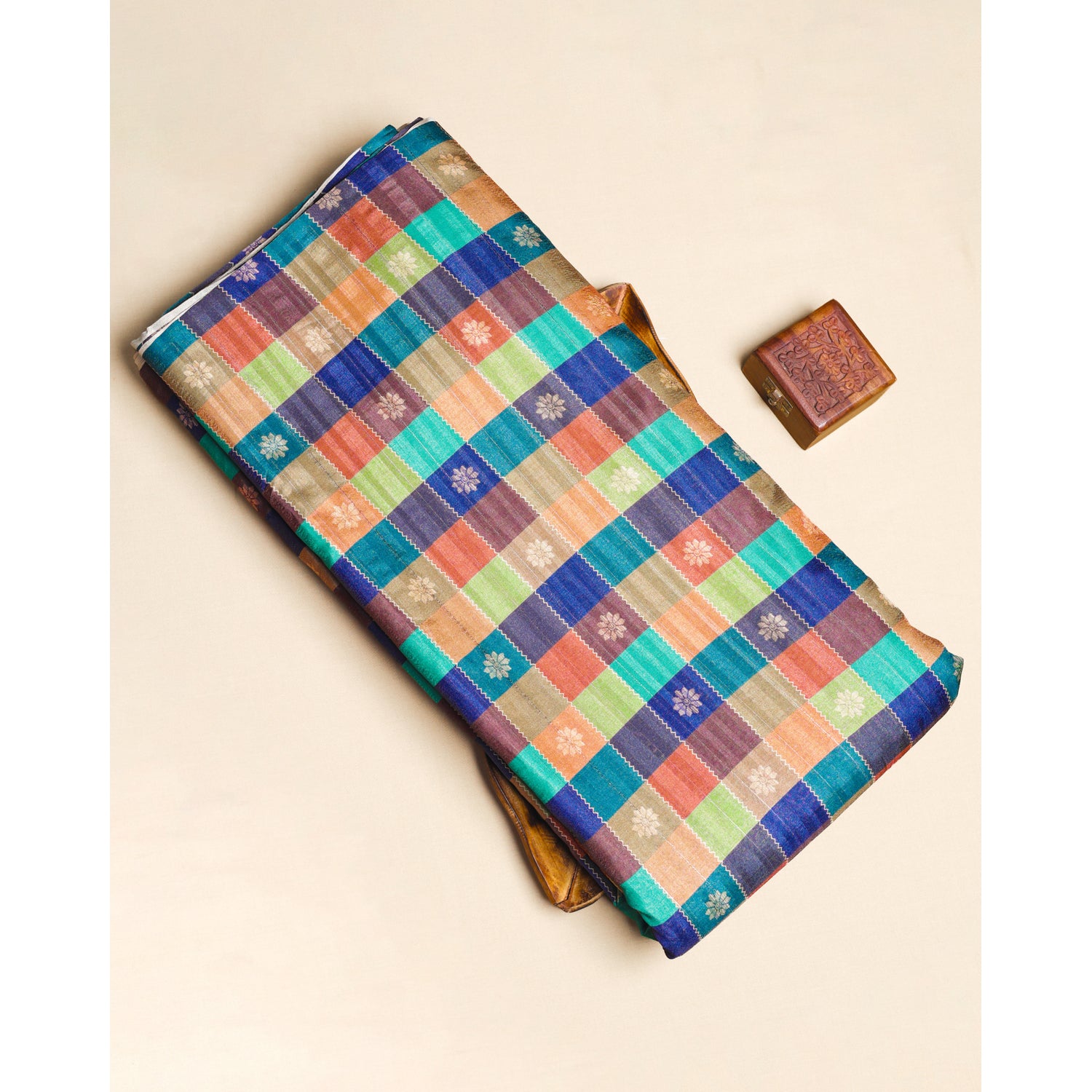 SEMI TUSSAR SILK SLUB MADRAS CHECKS KATTAM FABRIC