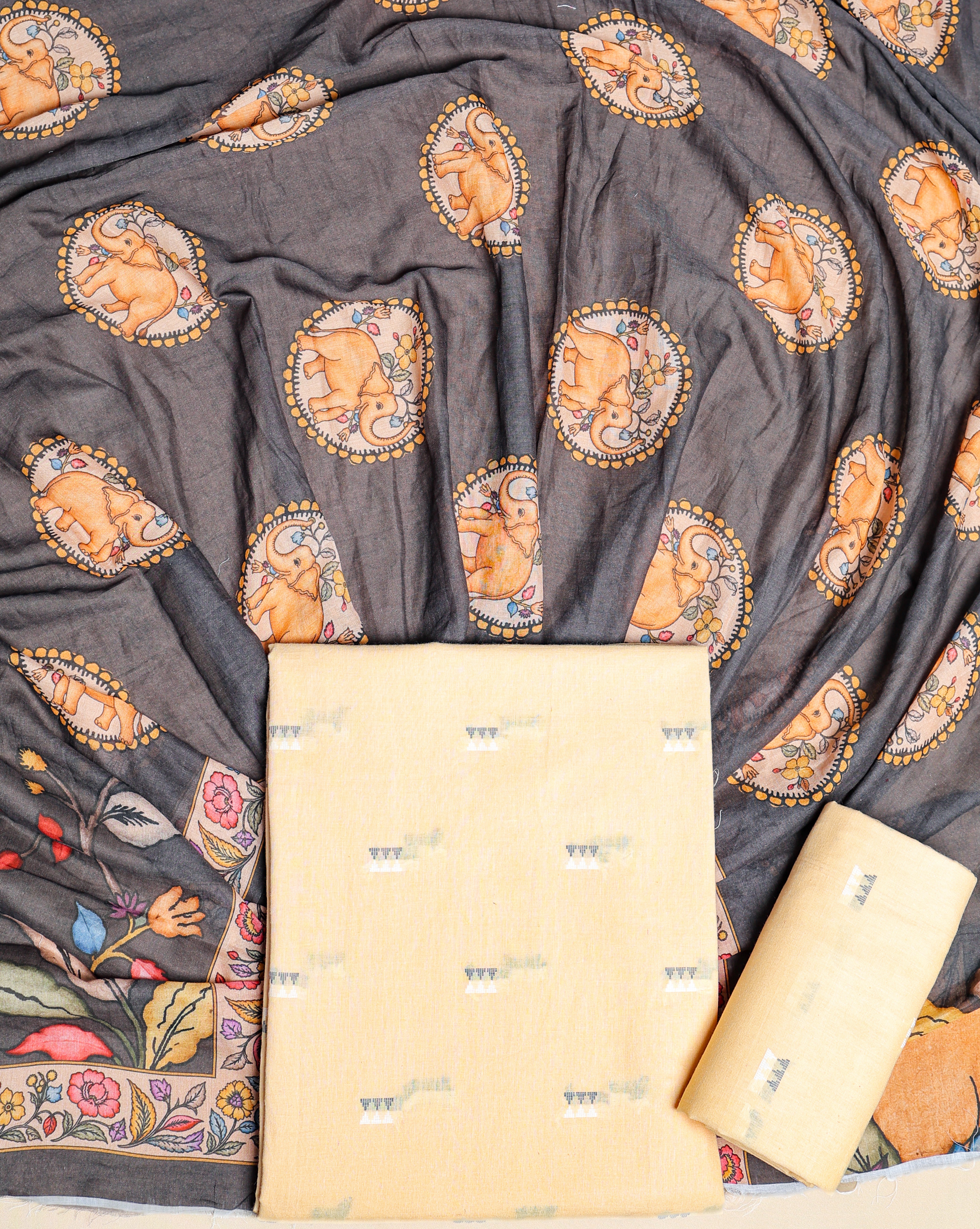 PURE COTTON HANDLOOM SUIT SET