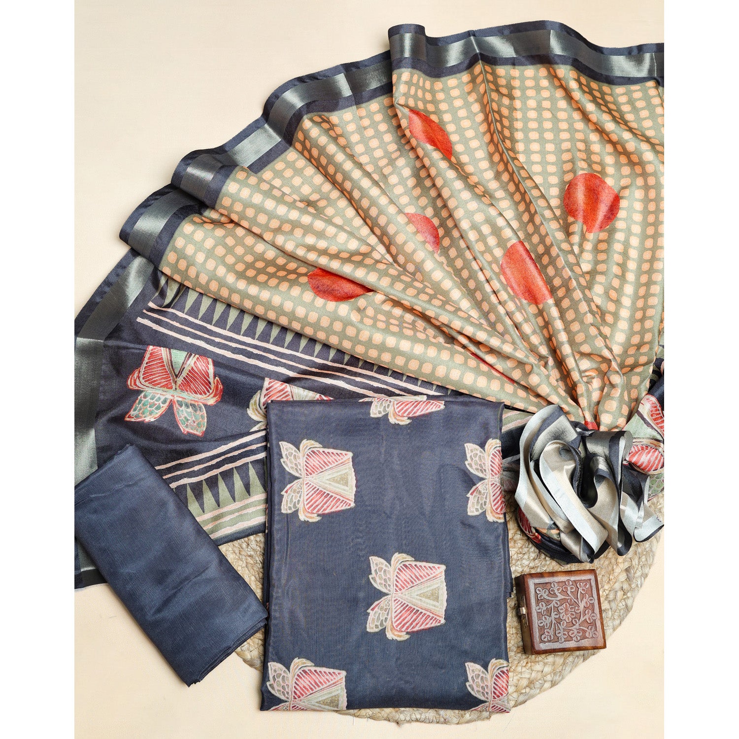 SEMI TUSSAR PRINTED SUIT SET