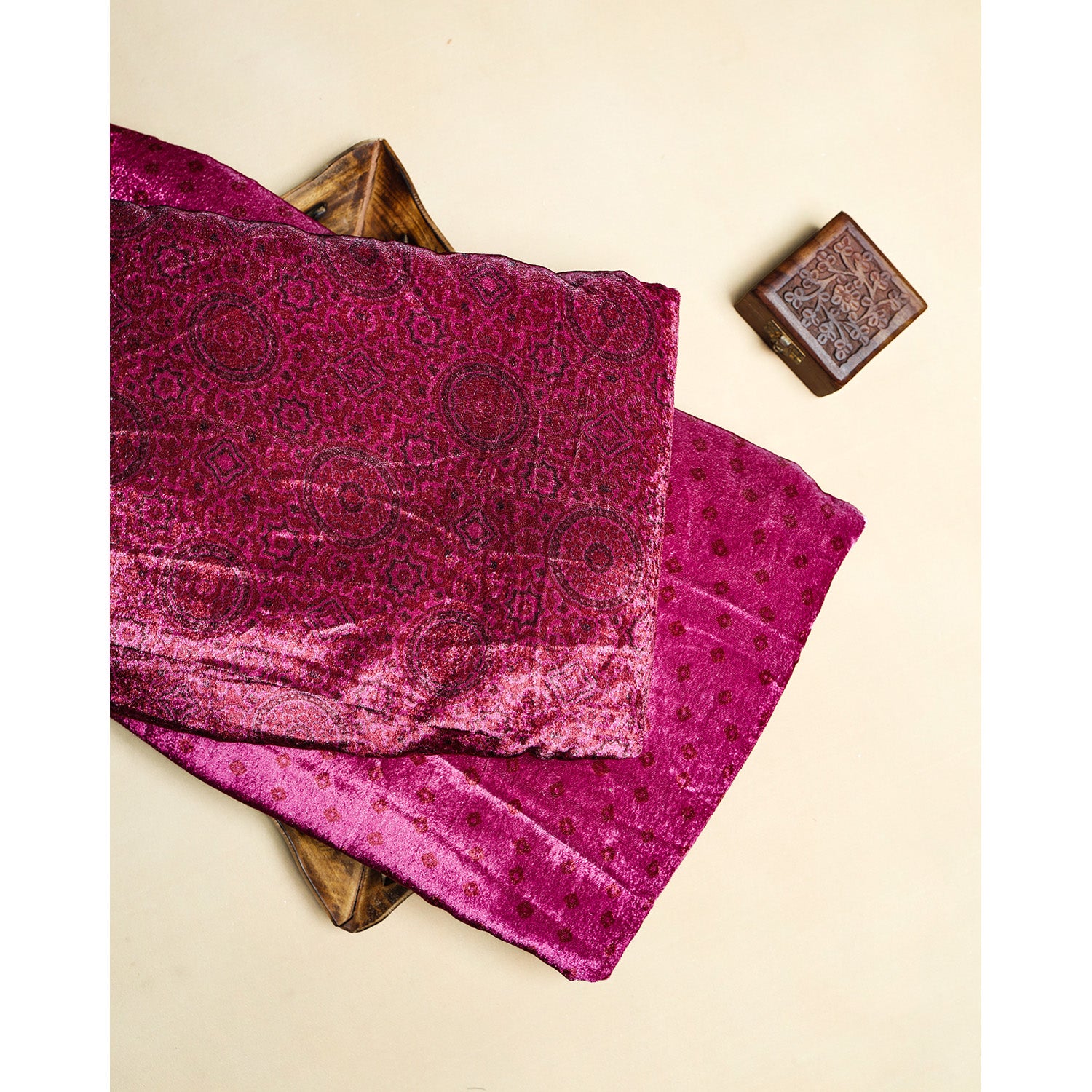 MEHFIL-E-RANG - VELVET DIGITAL PRINTED MIX & MATCH