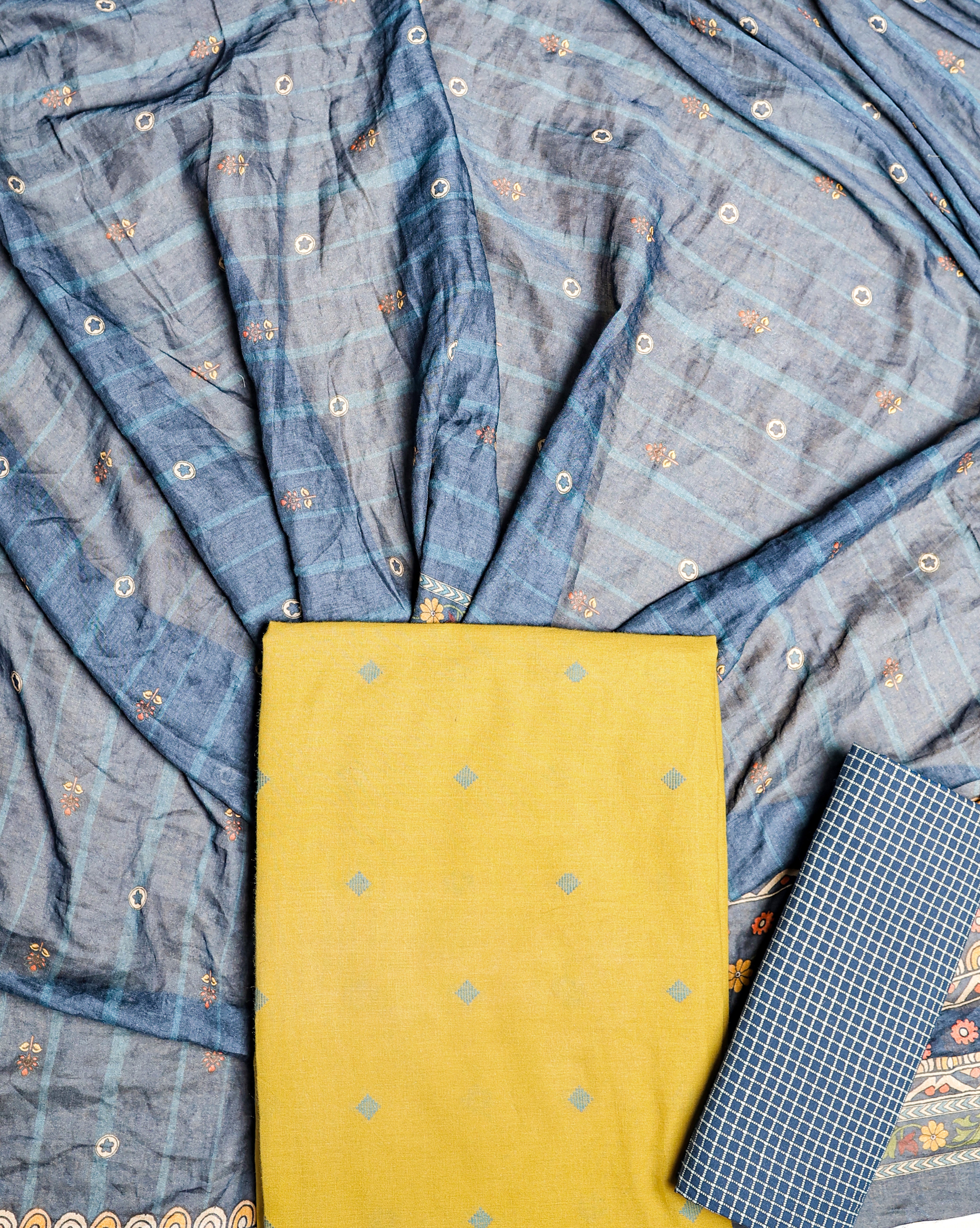 PURE COTTON HANDLOOM SUIT SET