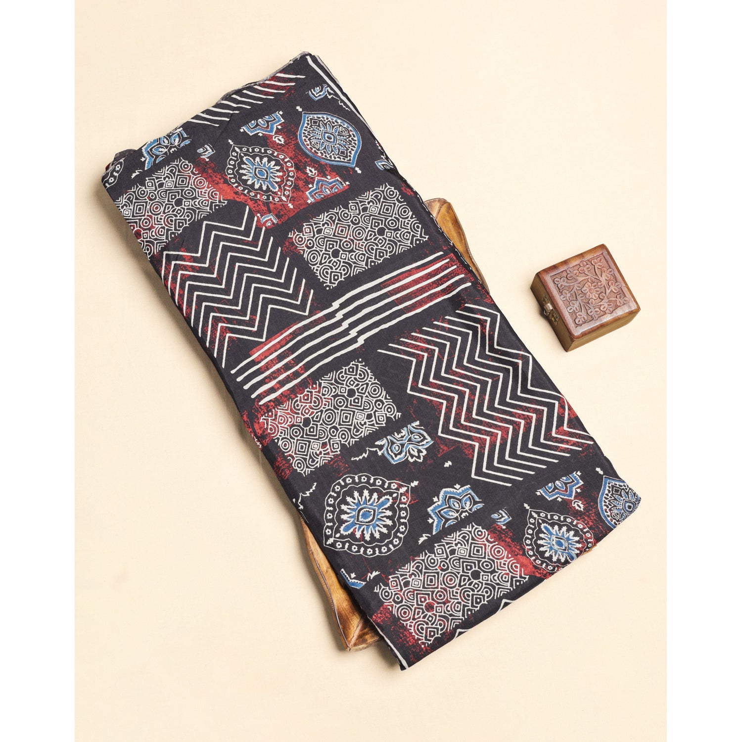 MUSLIN AJRAKH PRINTED FABRIC