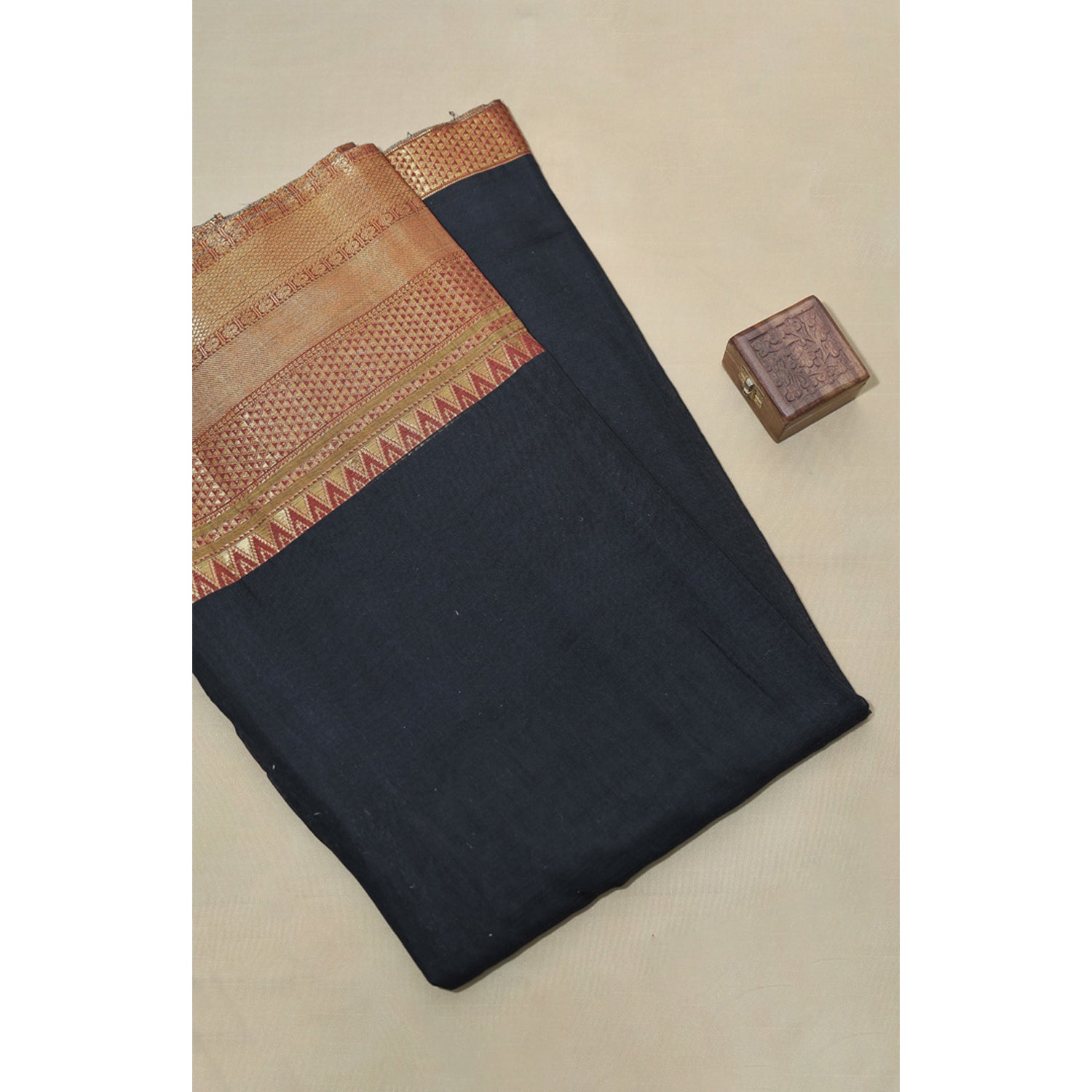 HANDLOOM COTTON NARAYANPET BORDER FABRIC