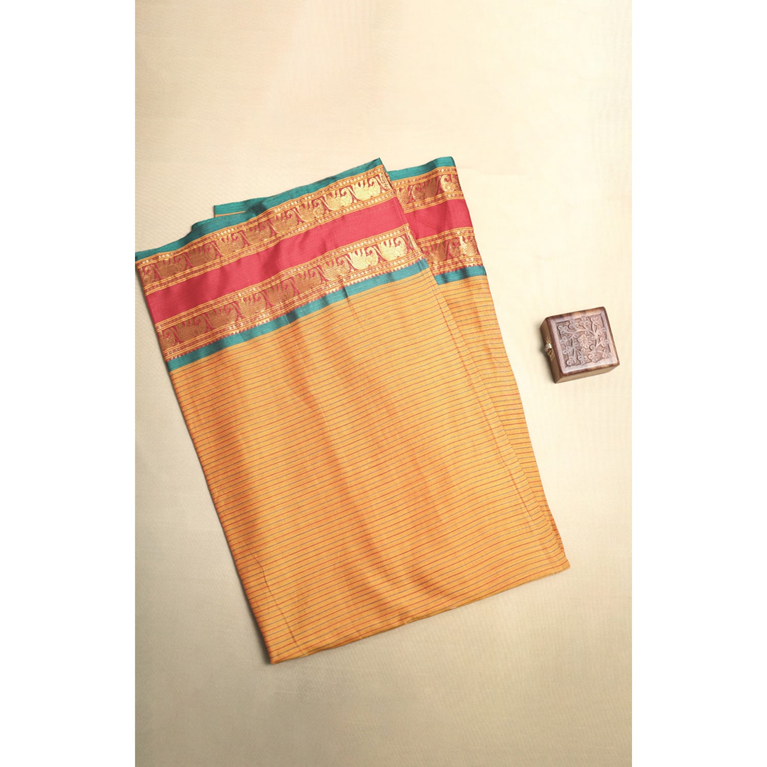 HANDLOOM COTTON NARAYANPET BORDER FABRIC
