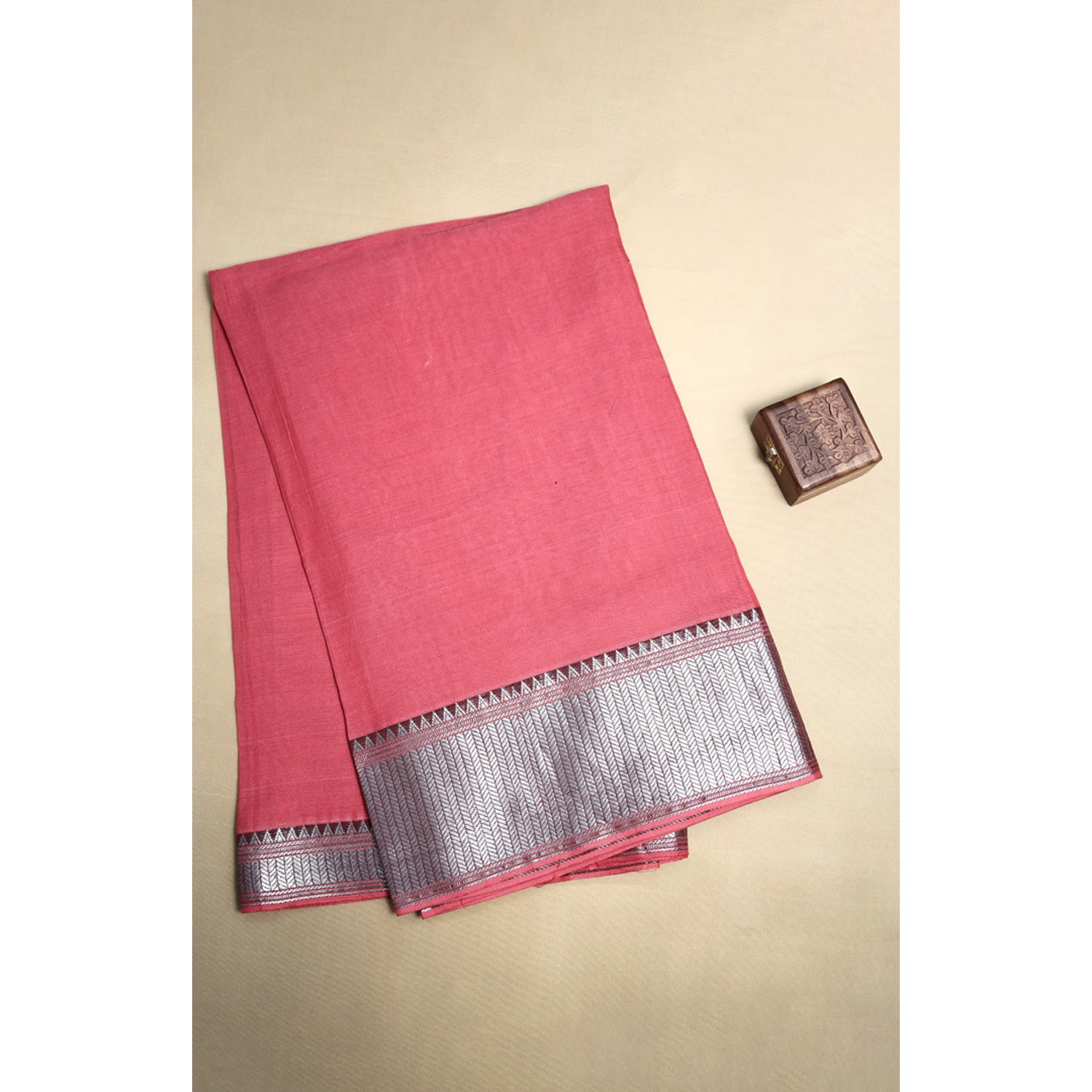 HANDLOOM COTTON NARAYANPET BORDER FABRIC