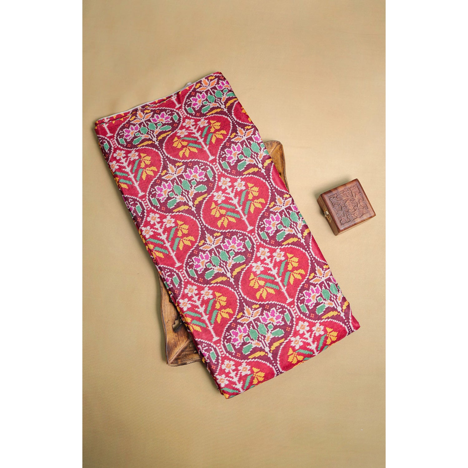RAJWADI SEMI TUSSAR PATOLA PRINTED FABRIC