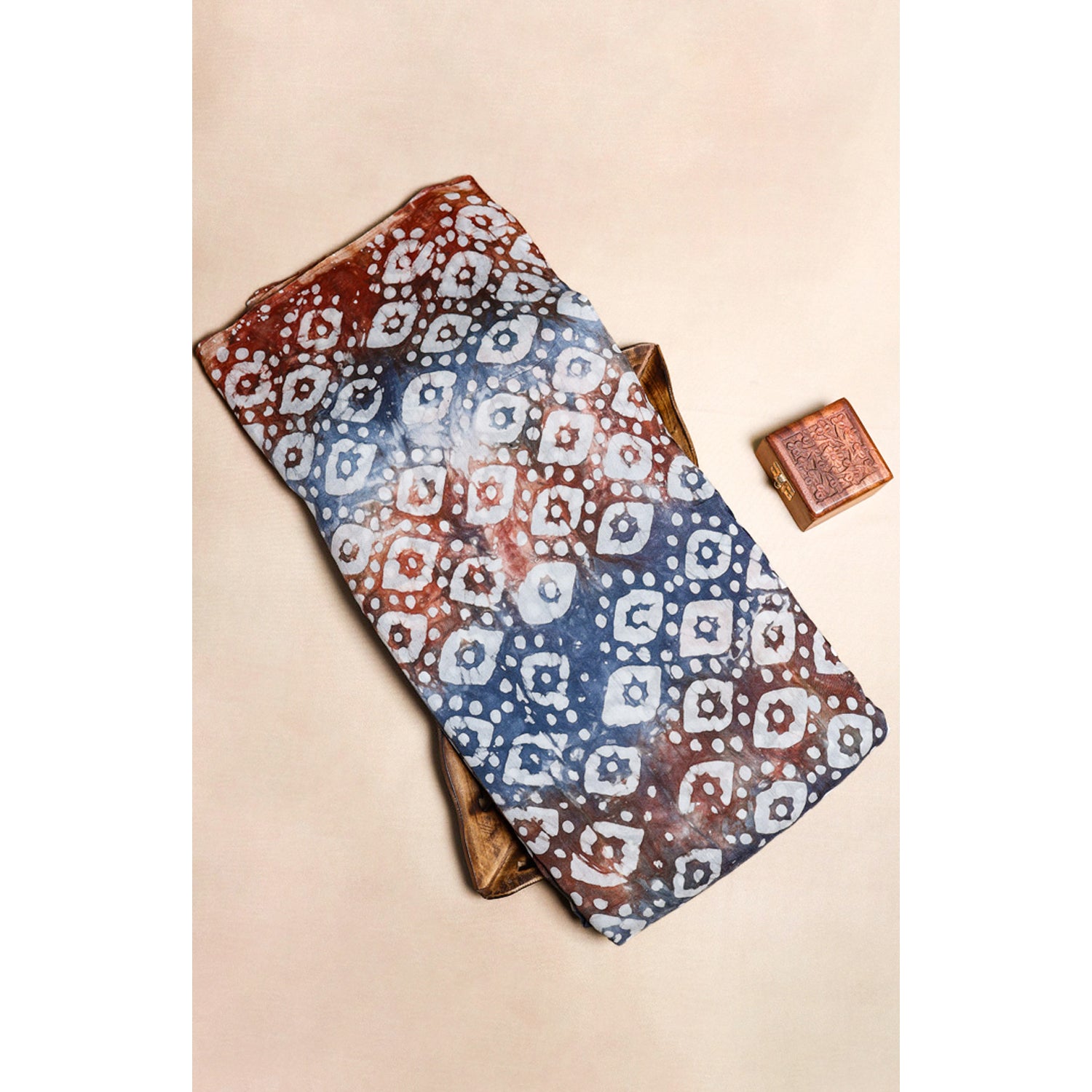 MUSLIN BATIK PRINTED FABRIC