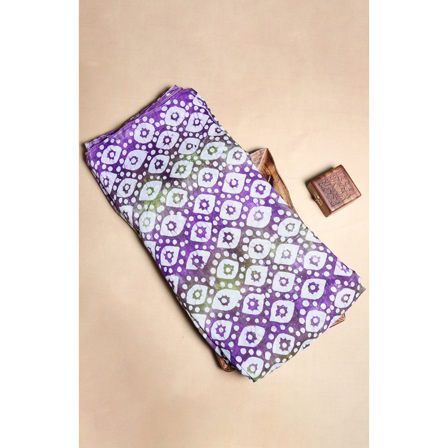 MUSLIN BATIK PRINTED FABRIC