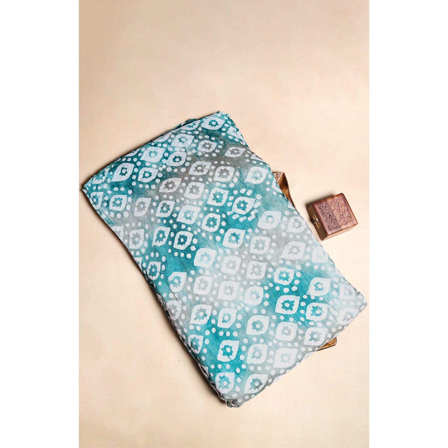 MUSLIN BATIK PRINTED FABRIC