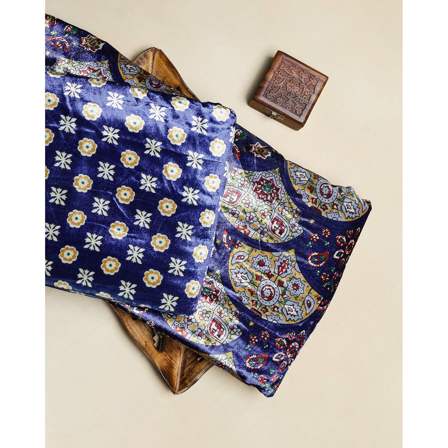 MEHFIL-E-RANG - VELVET DIGITAL PRINTED MIX & MATCH