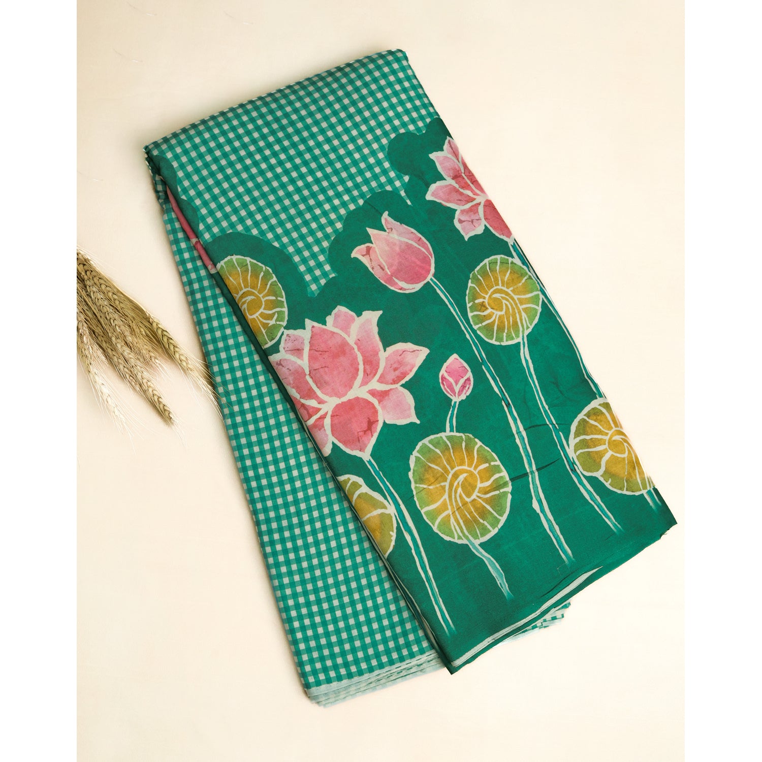 COTTON CAMBRIC PRINTED FABRIC