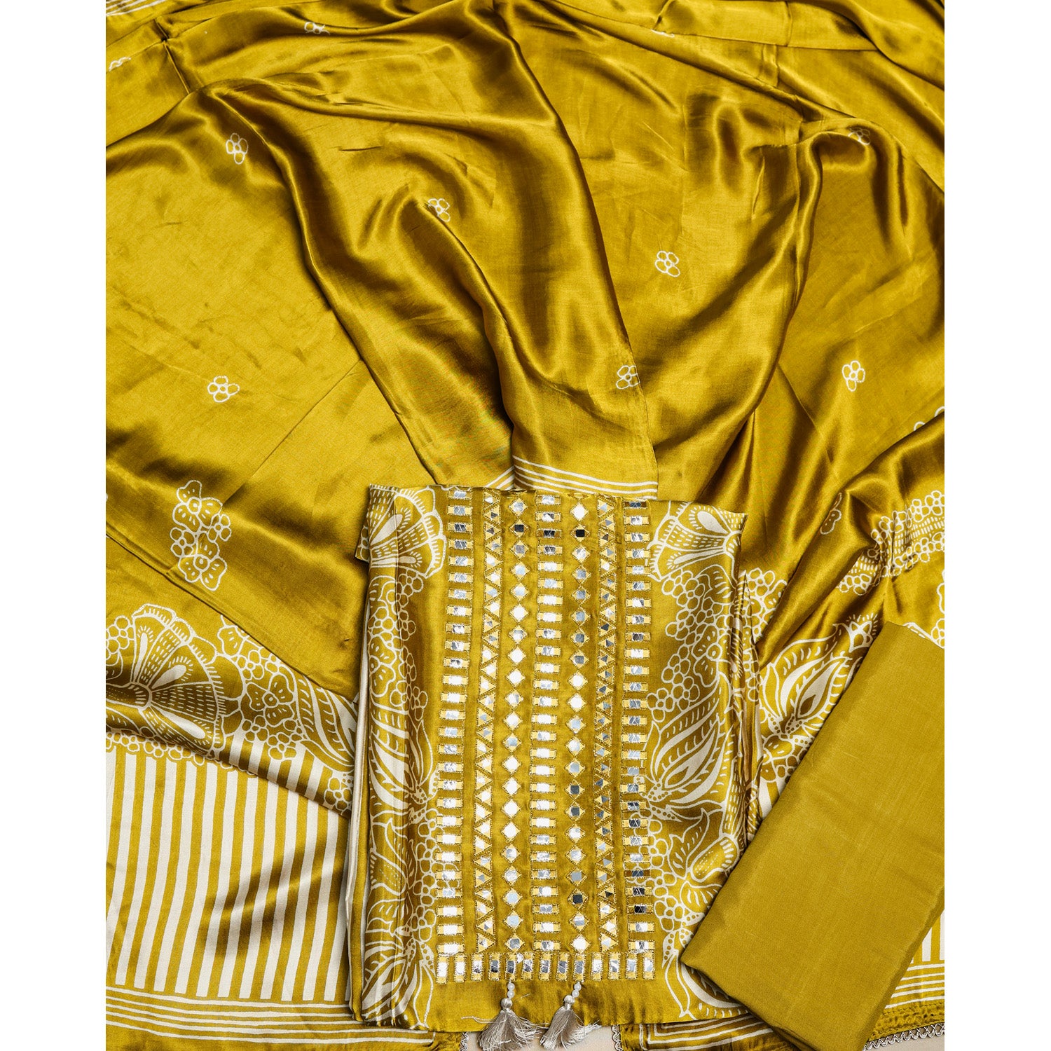 PURE GAJJI SILK PRINTED SUIT SET