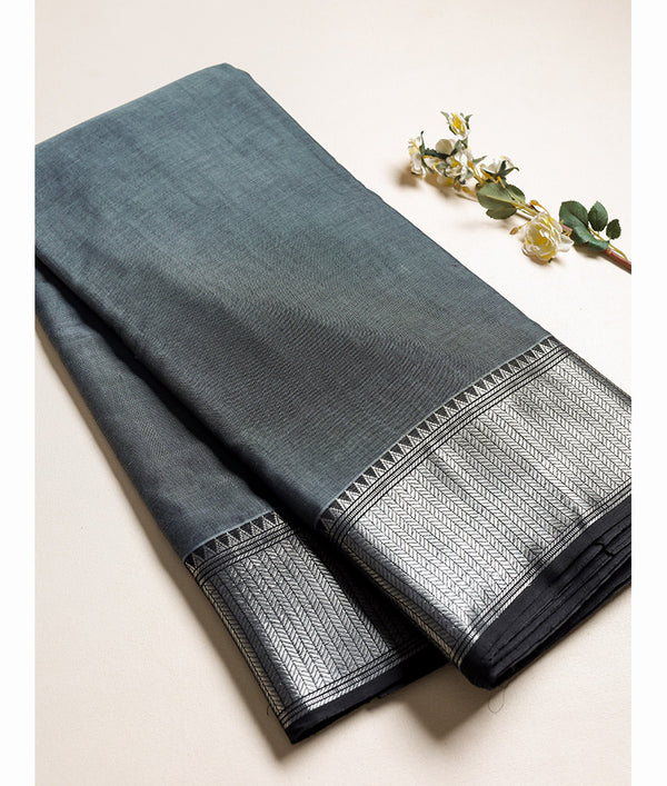 Handloom Cotton Narayanpet Zari Border Fabric