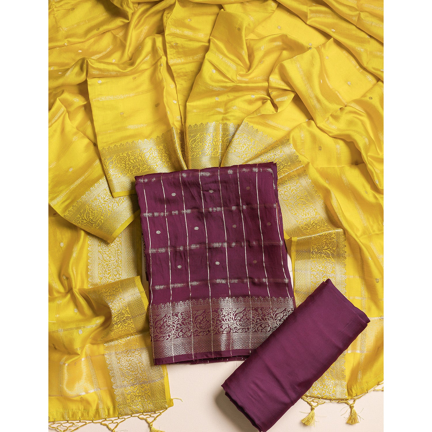 AVIMUKTA BANARASI SUIT SET