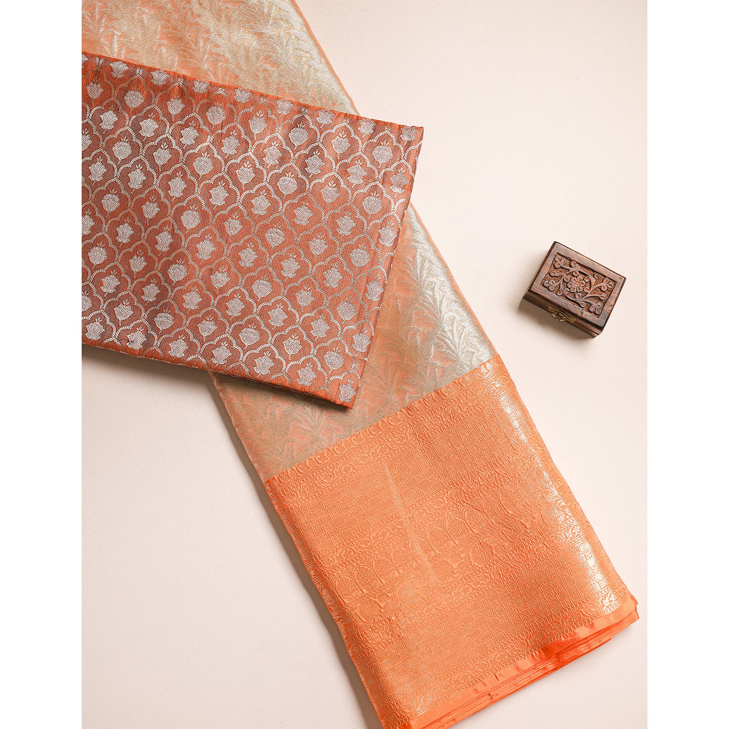 TISSUE SILK-BROCADE MIX & MATCH