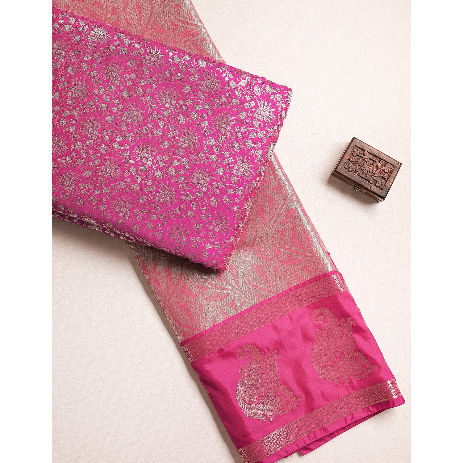 TISSUE SILK-BROCADE MIX & MATCH