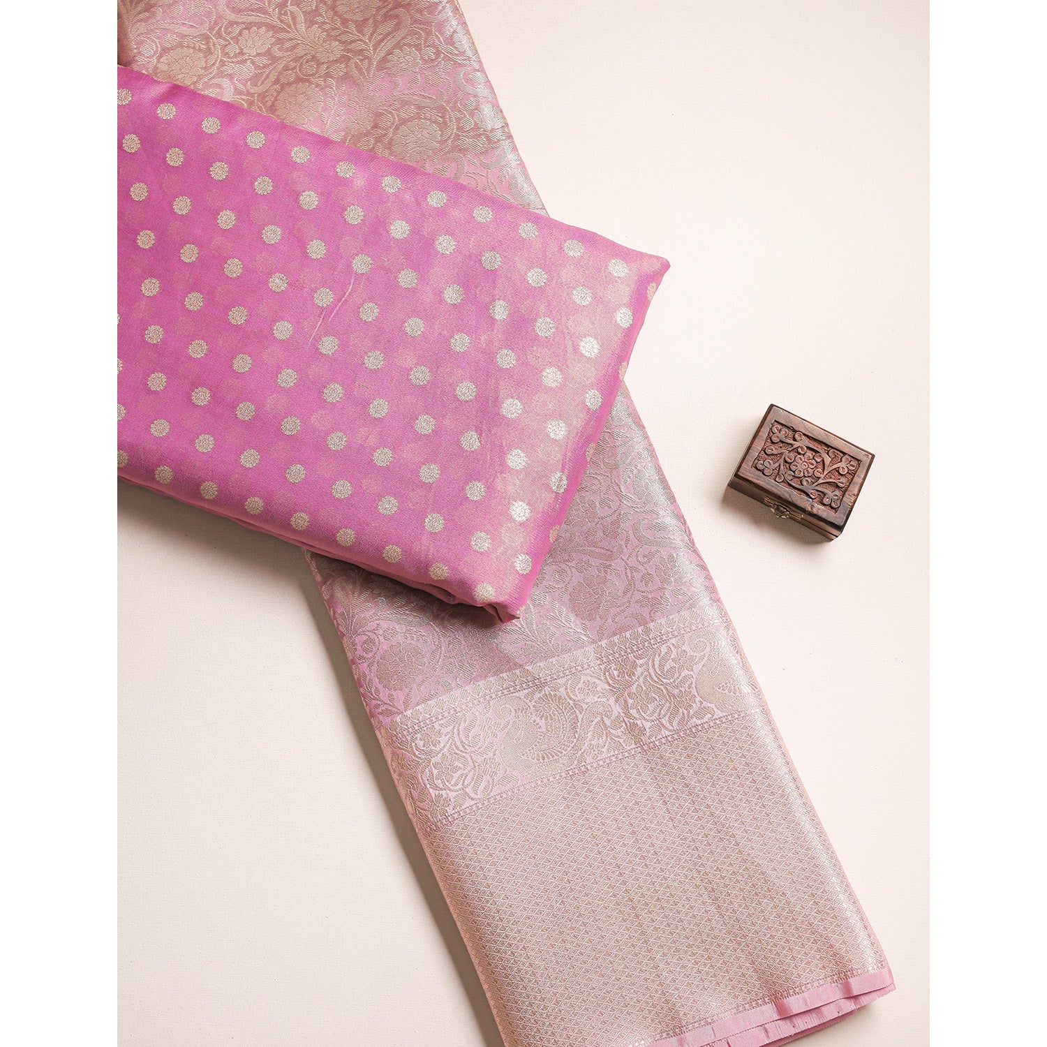 TISSUE SILK-BROCADE MIX & MATCH
