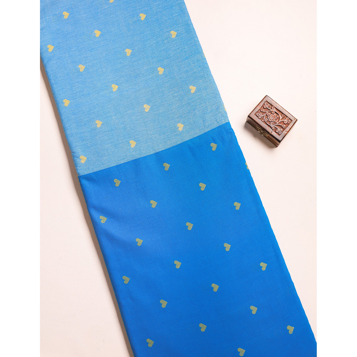 COTTON HANDLOOM FABRIC