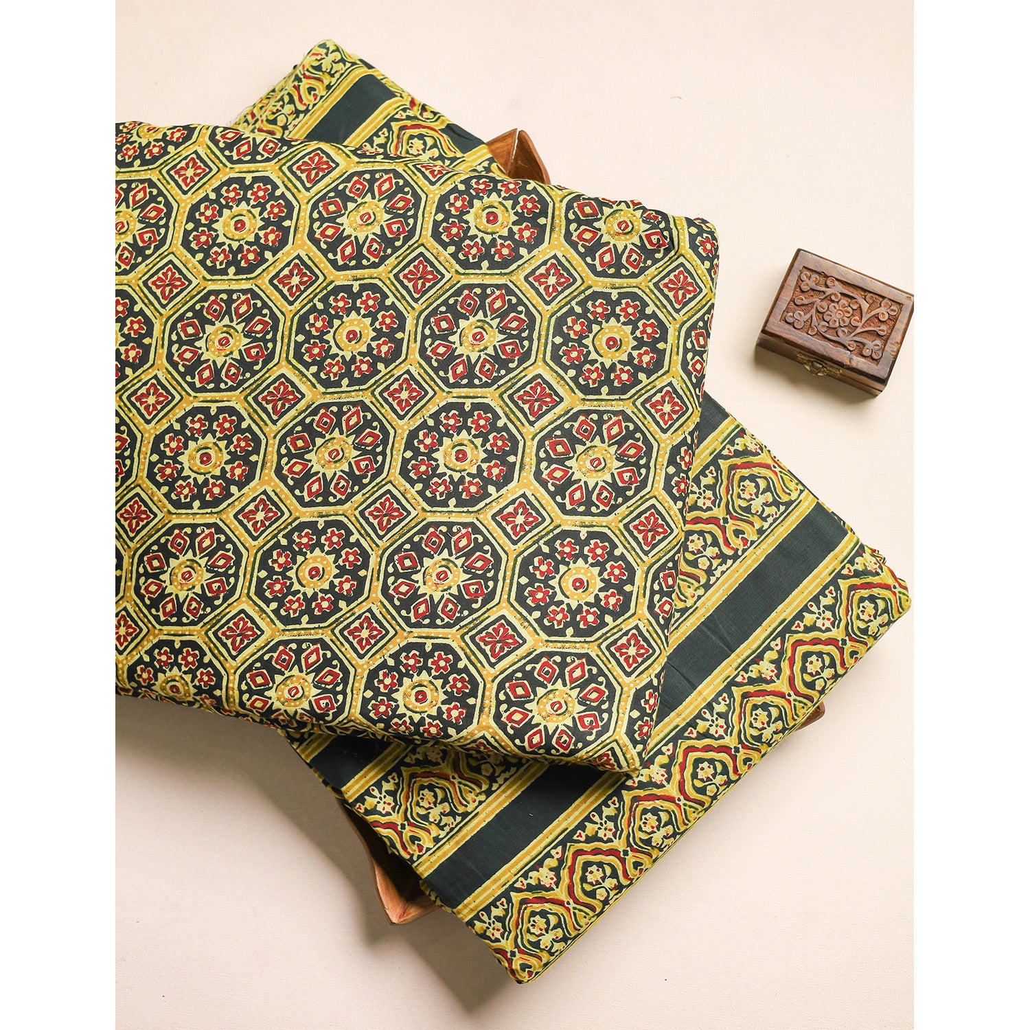 COTTON PRINTED FABRICS