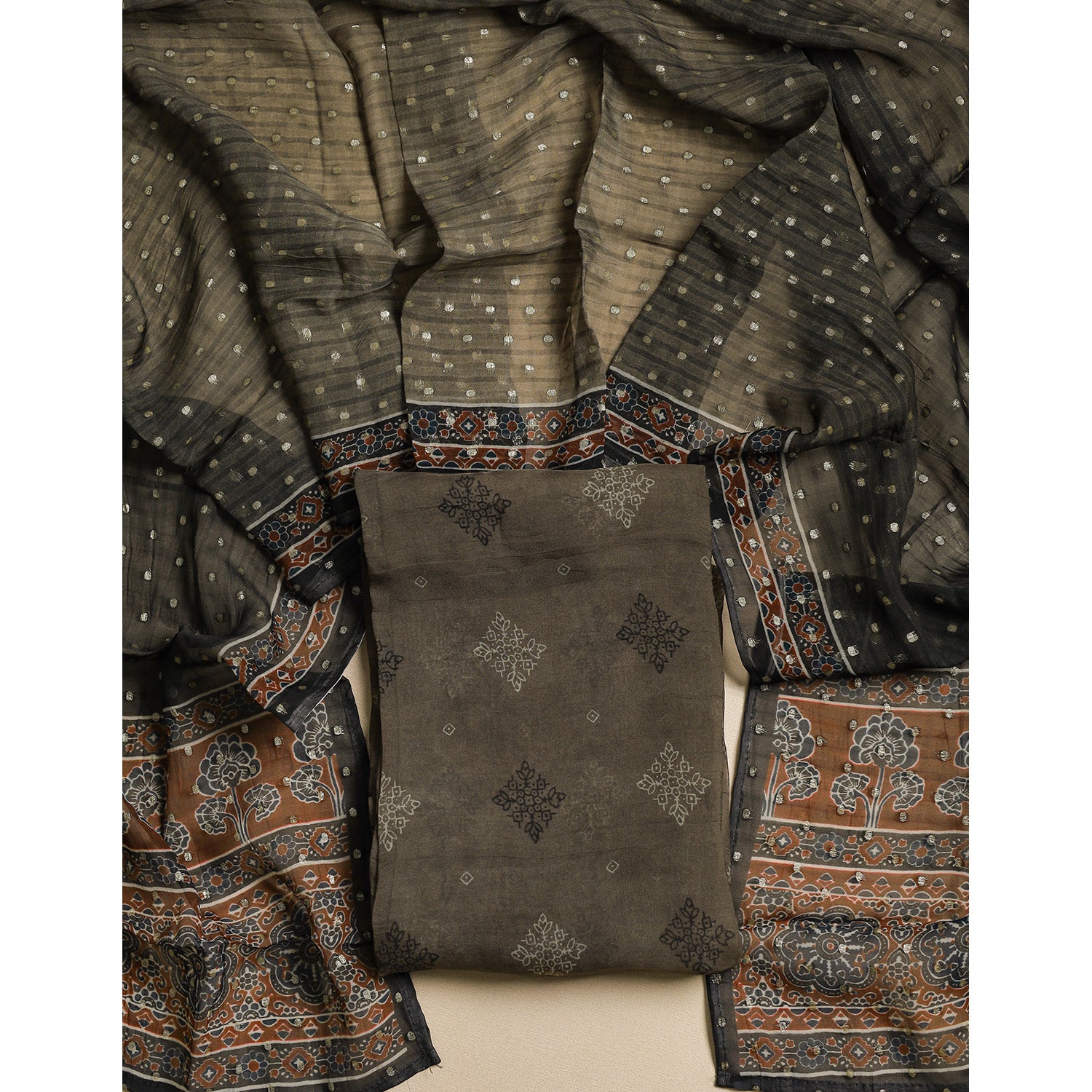 PURE VISCOSE ORGANZA JACQUARD 2 PIECE SUIT SET