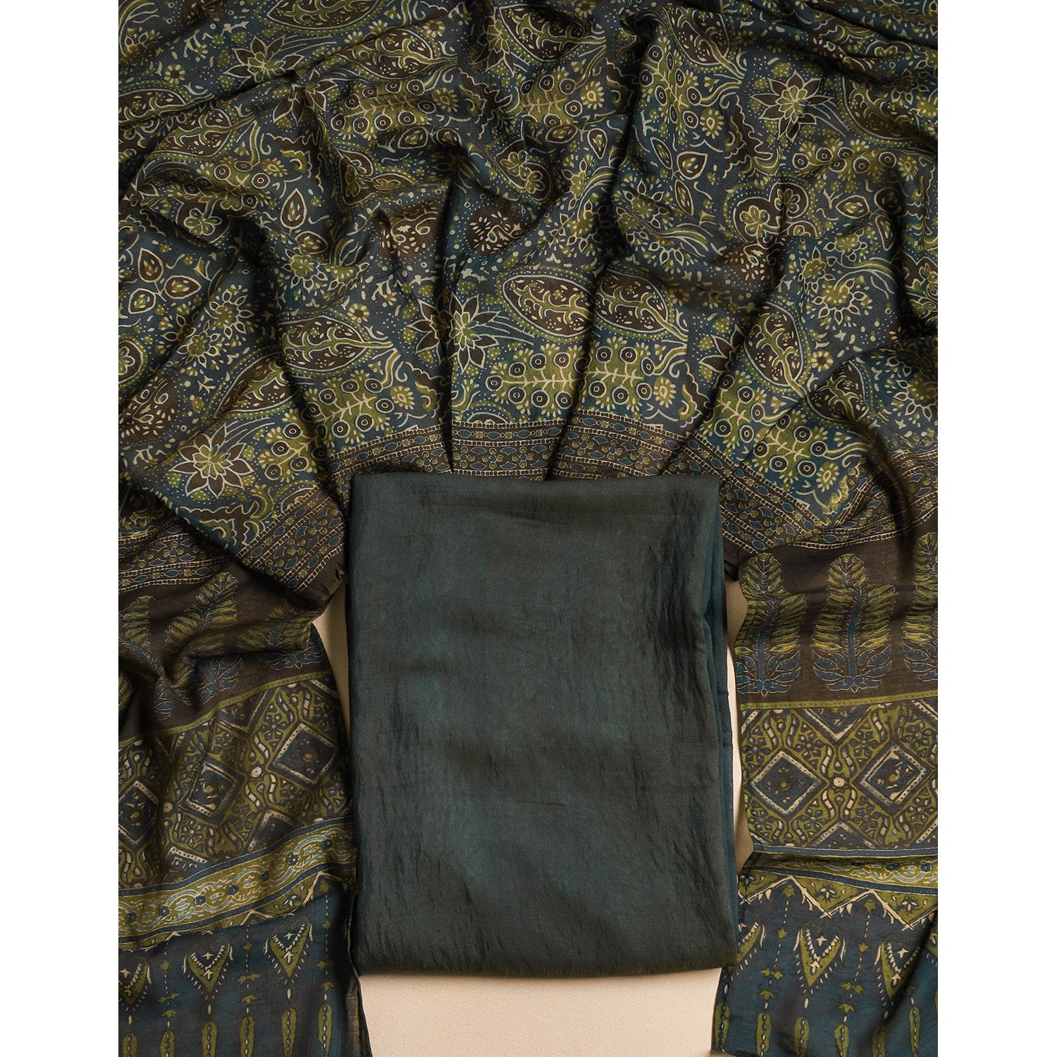 MOGRA CHANDERI SILK 2 PIECE SET