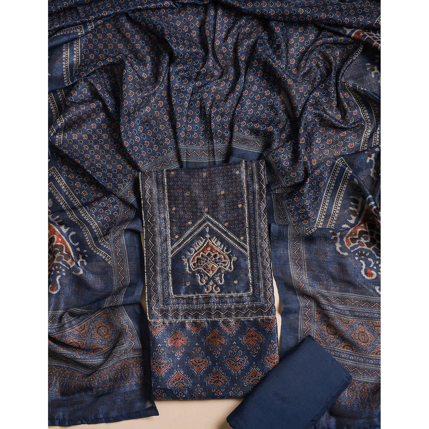 AJRAKH SILK SUIT SET