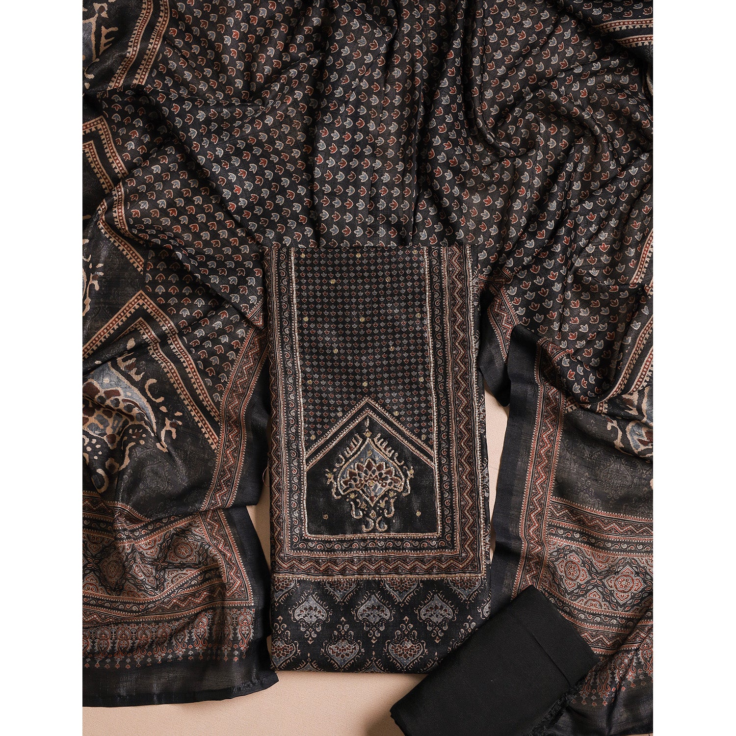 AJRAKH SILK SUIT SET