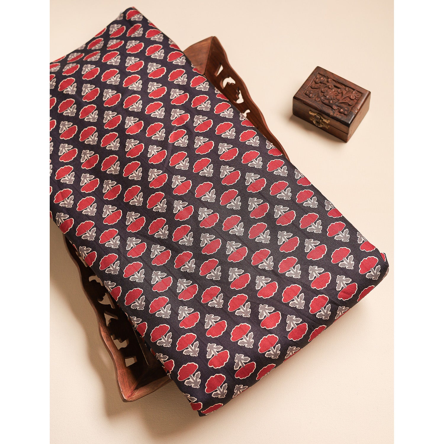 SEMI TUSSAR PRINTED FABRIC