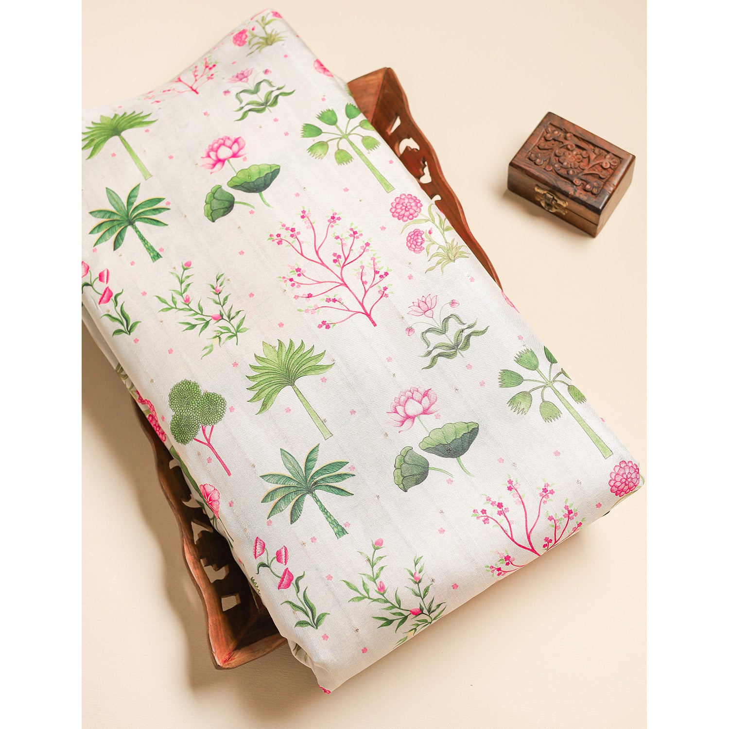 SEMI TUSSAR PRINTED FABRIC