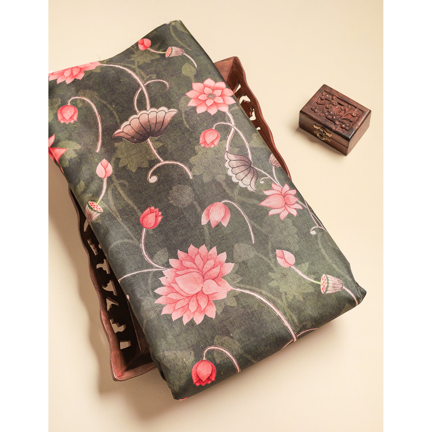 SEMI TUSSAR PRINTED FABRIC