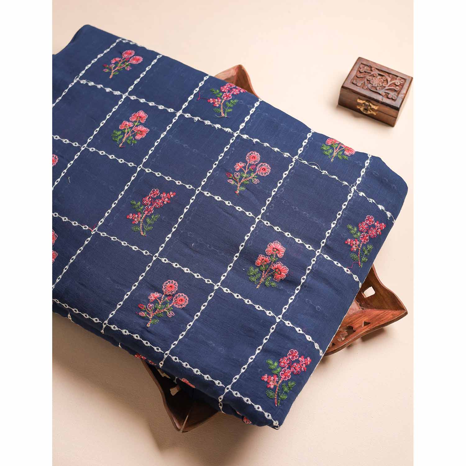 COTTON SLUB EMBROIDERY FABRIC