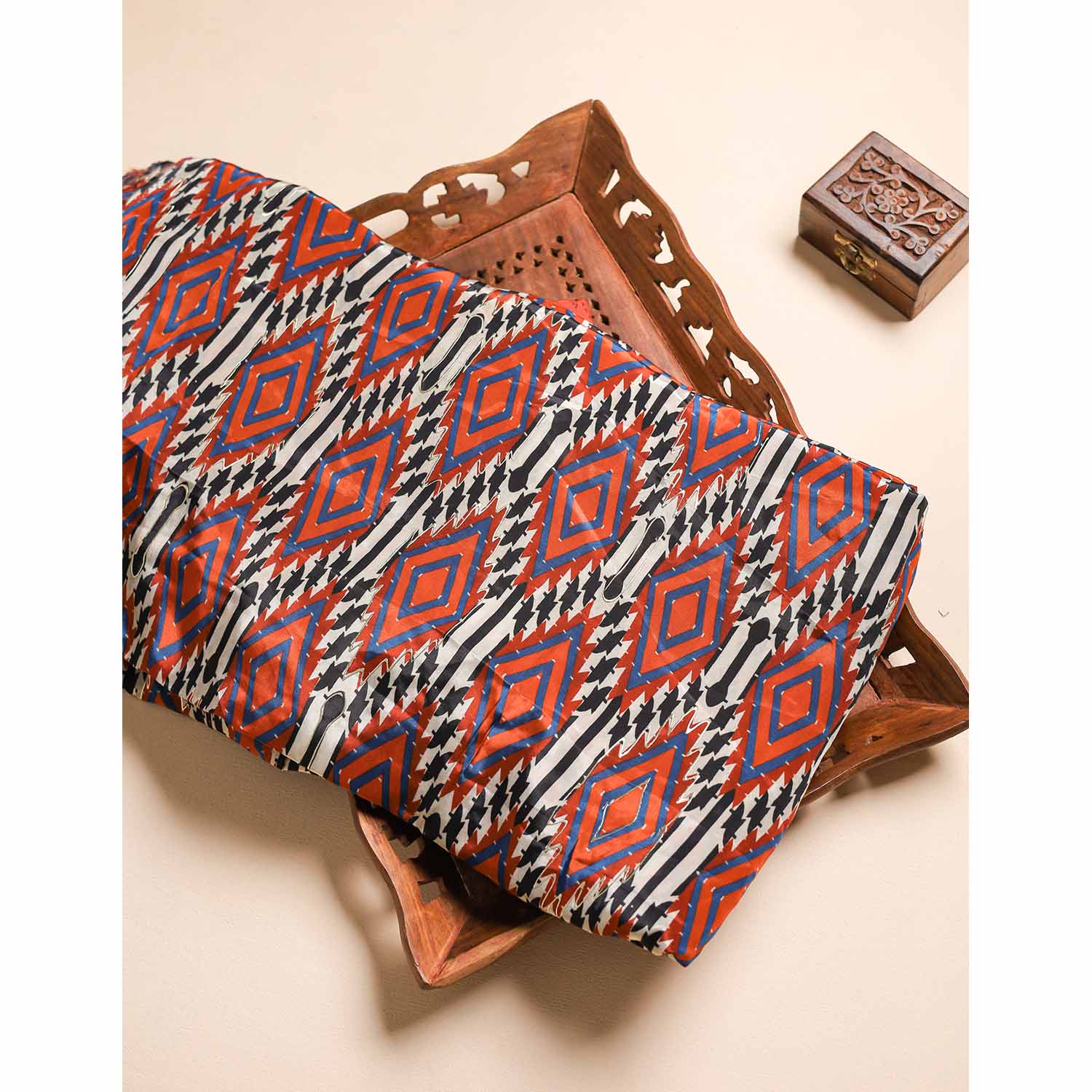 CREPE SILK FOIL PRINT FABRIC