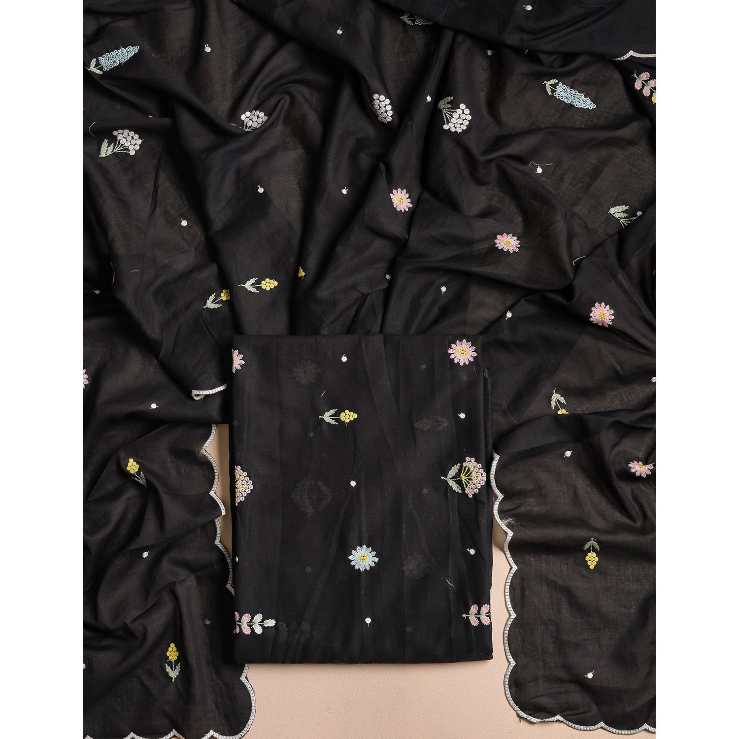 PURE COTTON EMBROIDERED 2 PIECE SET